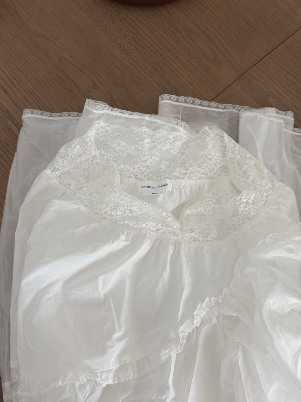Lovers & Friends Castres white skirt - Picture 4 of 4